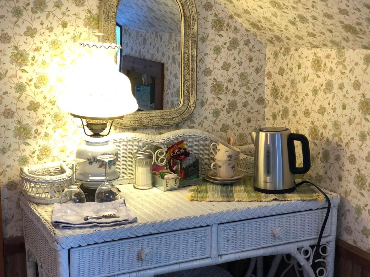 Country Inn Guesthouse Fort Bragg Bagian luar foto