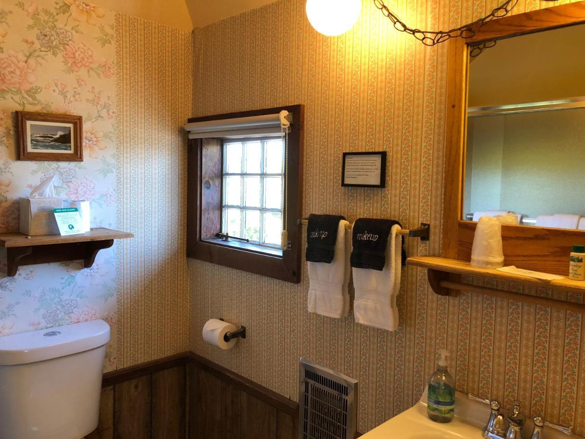 Country Inn Guesthouse Fort Bragg Bagian luar foto