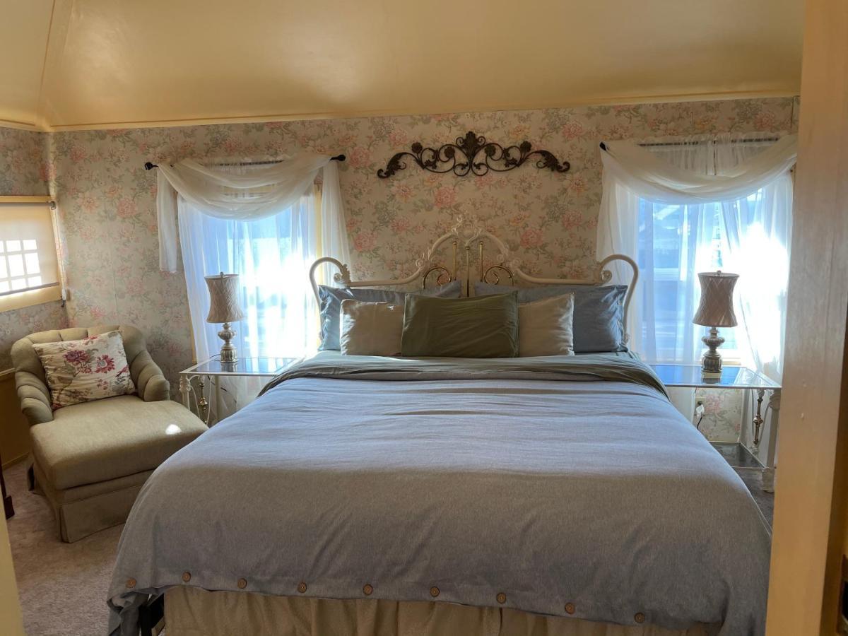 Country Inn Guesthouse Fort Bragg Bagian luar foto
